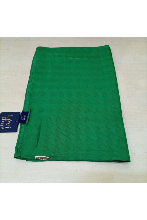 Houndstooth Jacquard Shawl