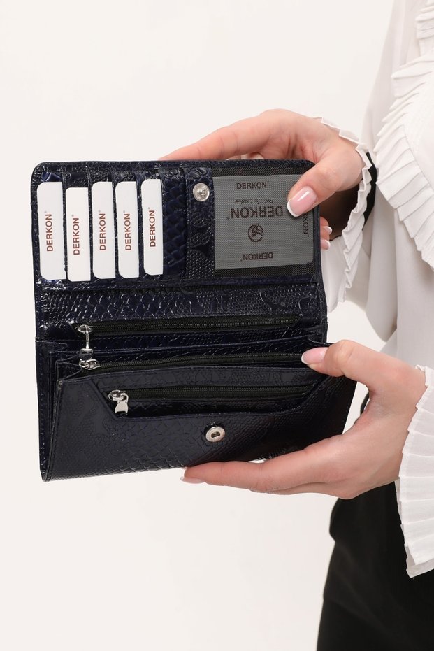 Crocodile Patterned Useful Genuine Leather Women's Wallet Navy Blue