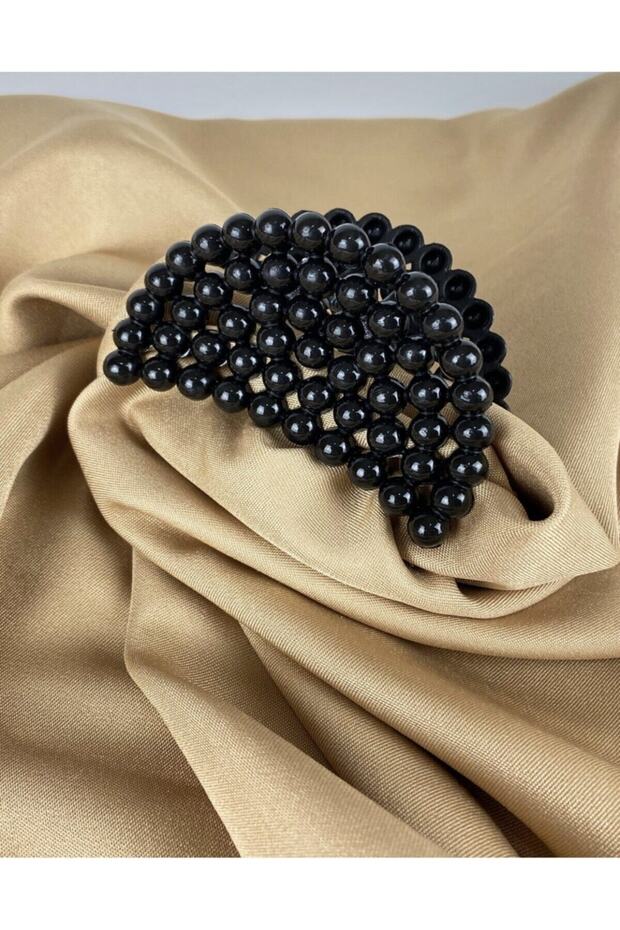 Women's Black Pearl Latch Buckle