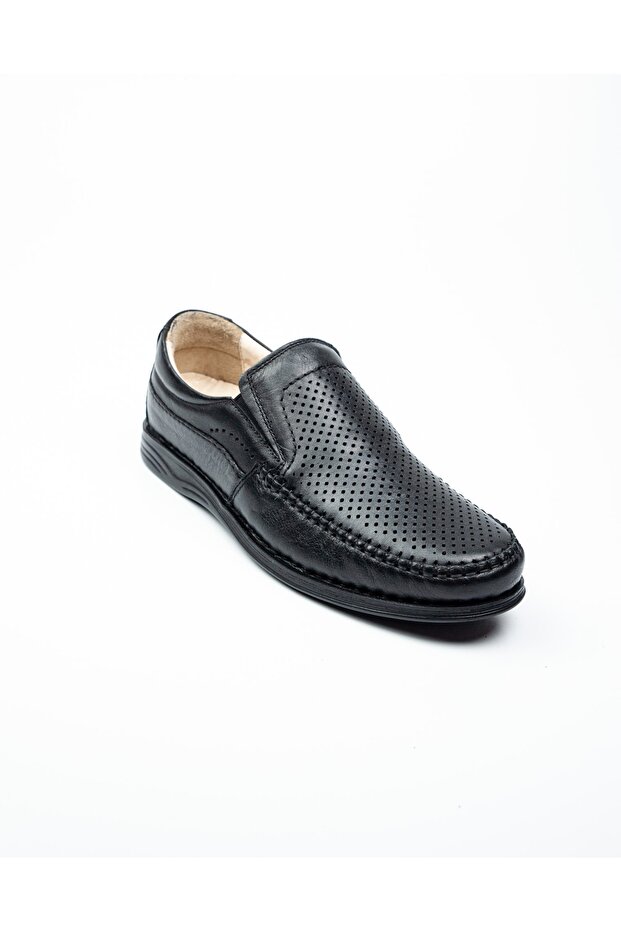 3237-1 Perforated Black Leather Men's Casual Shoes