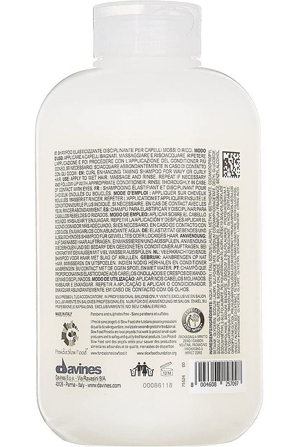 Vegan Love Curl Shampoo Dalgalı Saçlara Özel Nem Şampuanı 250ml 8004608257097. 75524 - 2