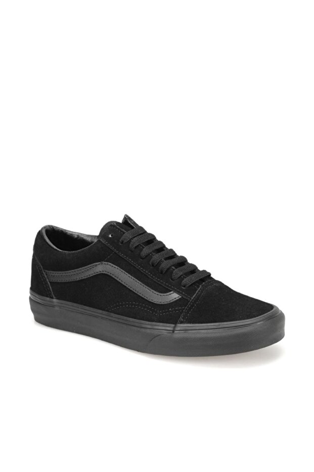حذاء رياضي UA OLD SKOOL أسود للجنسين 100342533