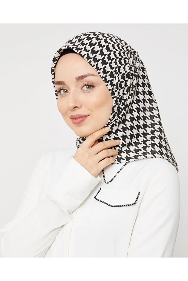 وشاح ميو منقوش - 1