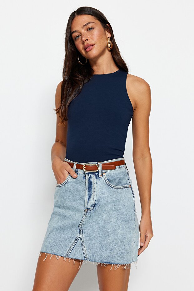 Lacivert Pamuklu Halter Yaka Fitted/Vücuda Oturan Esnek Örme Atlet TWOSS23AL00069 - 1