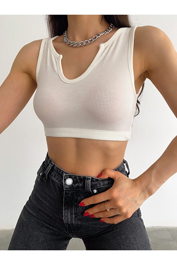 Women's Ecru V-Neck Thick Strap Collar Detailed Six-Elastic Camisole Crop Blouse Blz8832