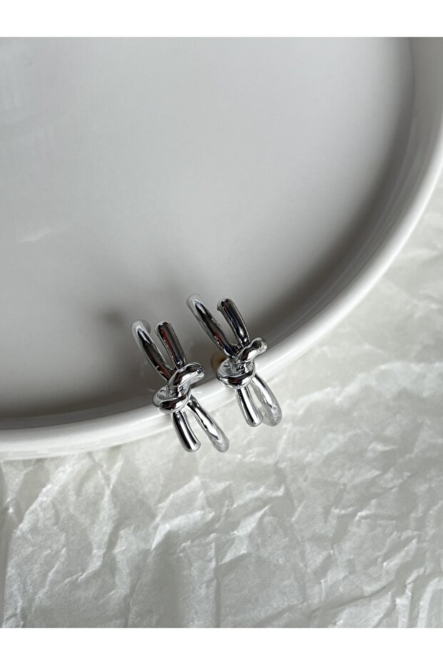 Knot Earring - 1