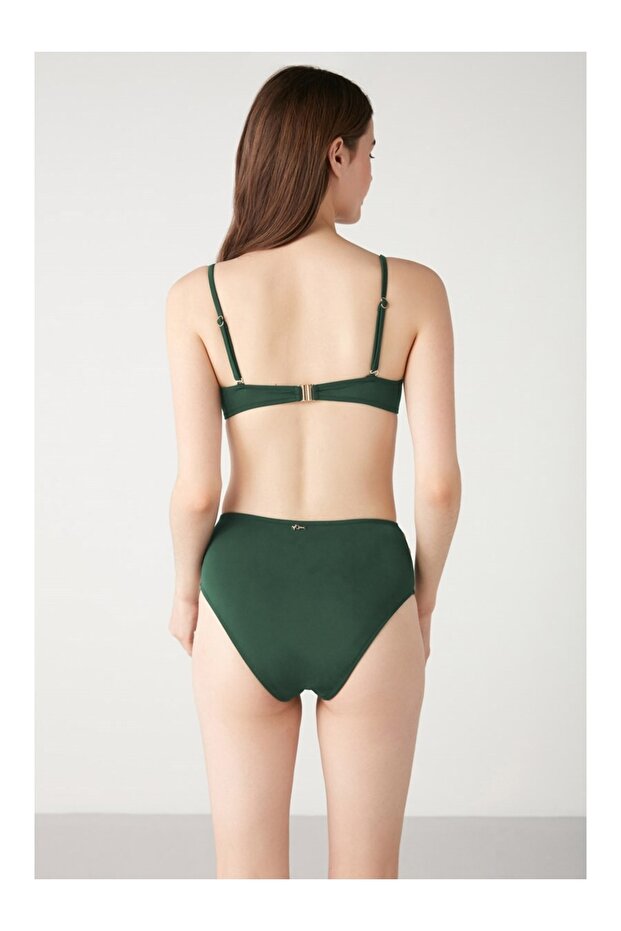 Pleuna Bıkını - 2