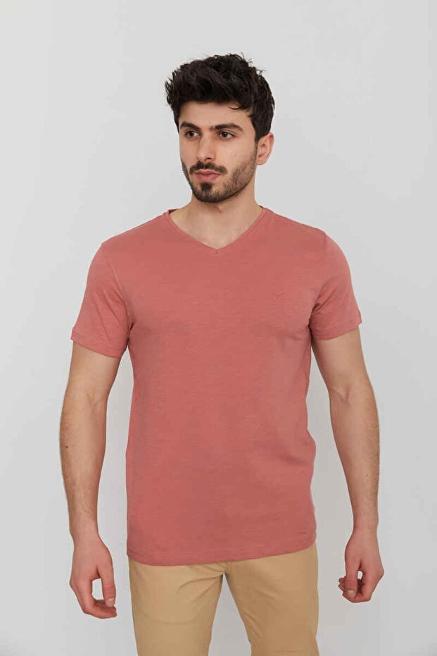 4601 Men's Medium V Flared T-shirt
