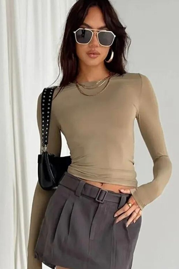 Women's Beige Crew Neck Stretchy Fabric Basic Long Sleeve Blouse