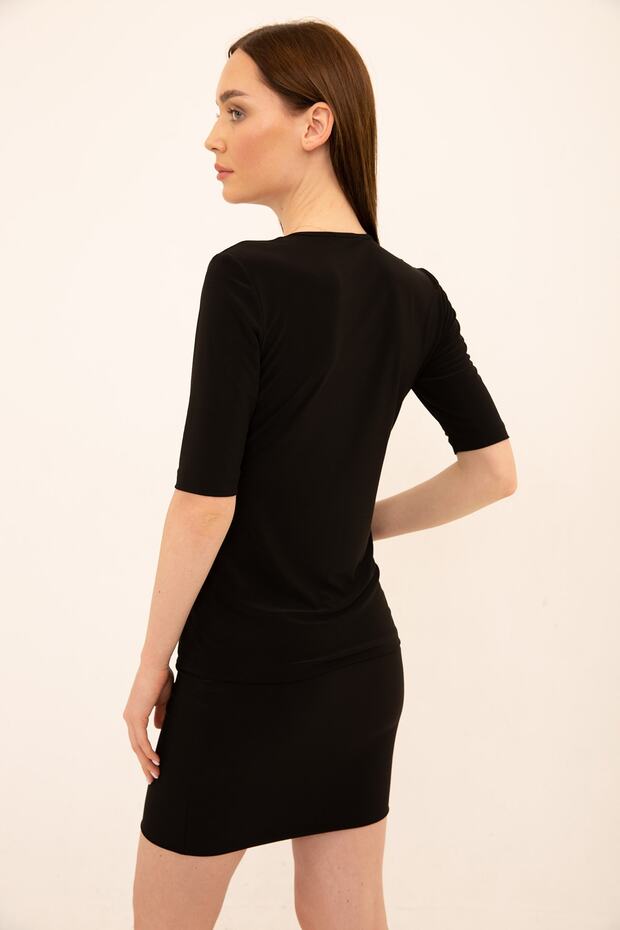 Siyah V Yaka Bluz - 8