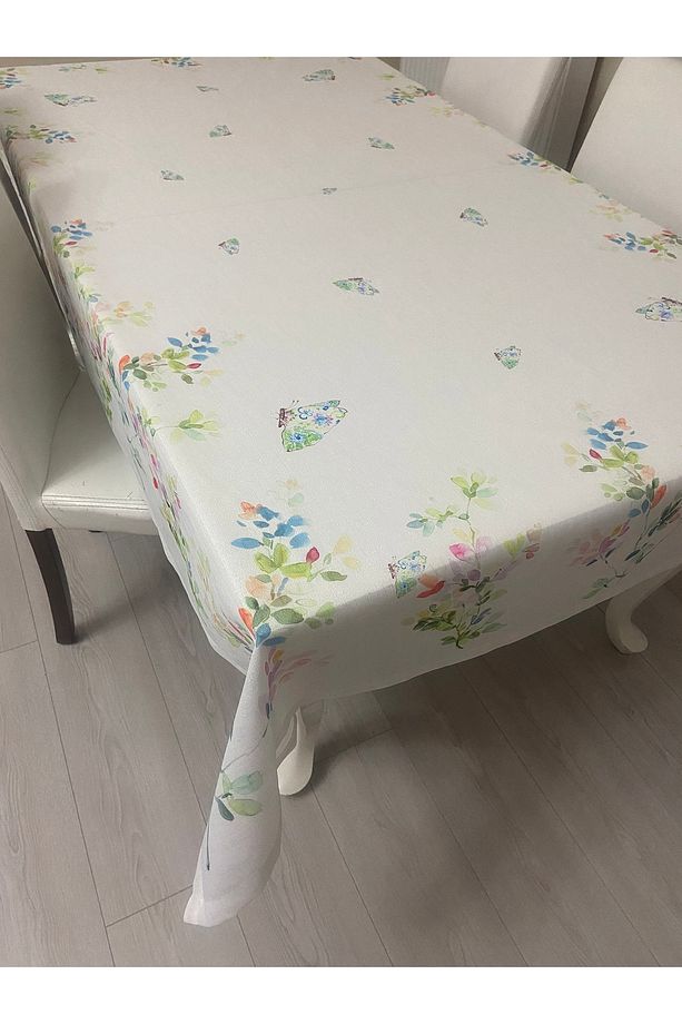 Keten Görünümlü Dertsiz Simli Masa Örtüsü 150x210 - 2