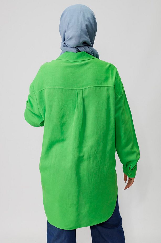 Pul Ve Nakış Detaylı Oversize Keten Kumaş Gömlek - 5