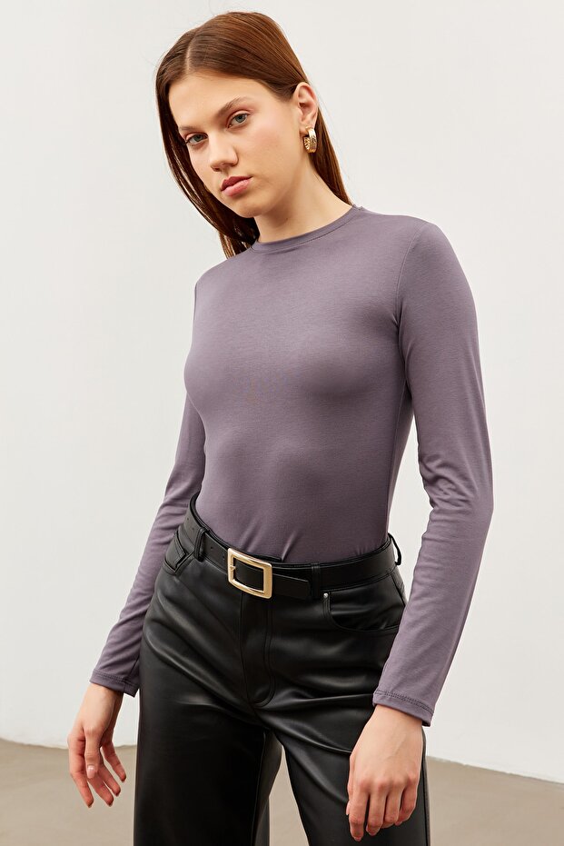Women's Gray Crew Neck Body