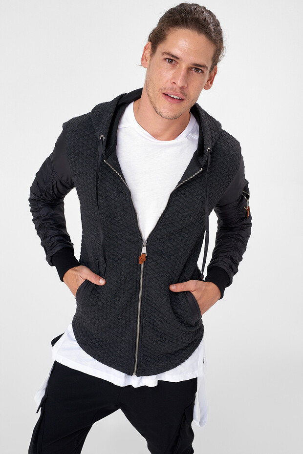 Eksi 1 Siyah Erkek Sweatshirt-Dokulu Kumaş Panelli Kolu Büzgülü Kapüşonlu Street-Style - 1