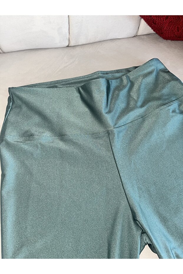 Shiny Biker Short Yeşil - 4