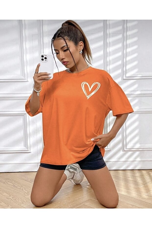 Unisex Orange Heart Printed Crew Neck Oversize T-shirt