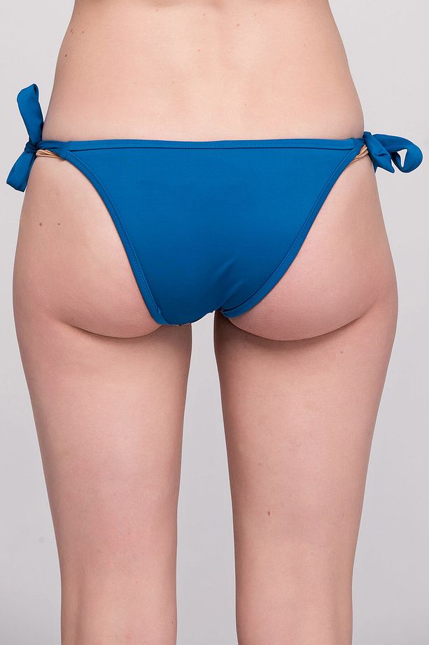 Bağlı Bikini Altı - 2