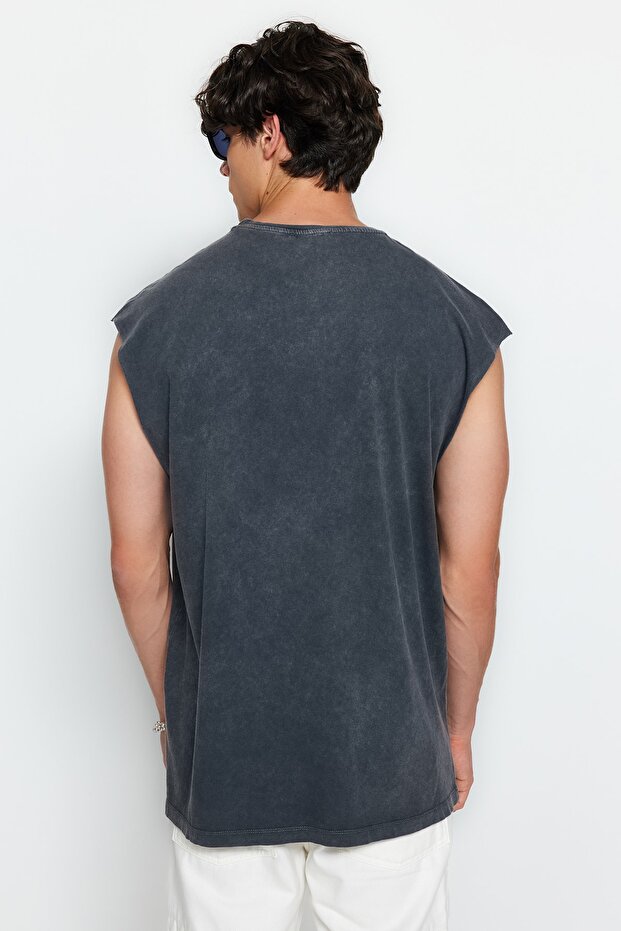 Antrasit Oversize/Geniş Kesim Soluk Efektli Yazı Baskı %100 Pamuk T-Shirt/Atlet TMNSS23AL00009 - 6