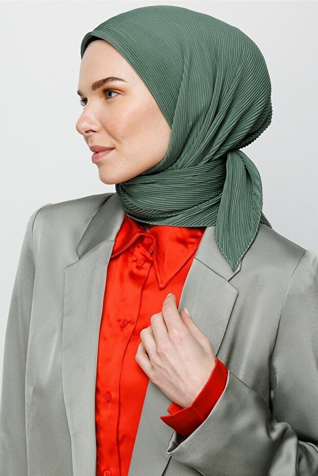 Zeleni plisirani šal - 5