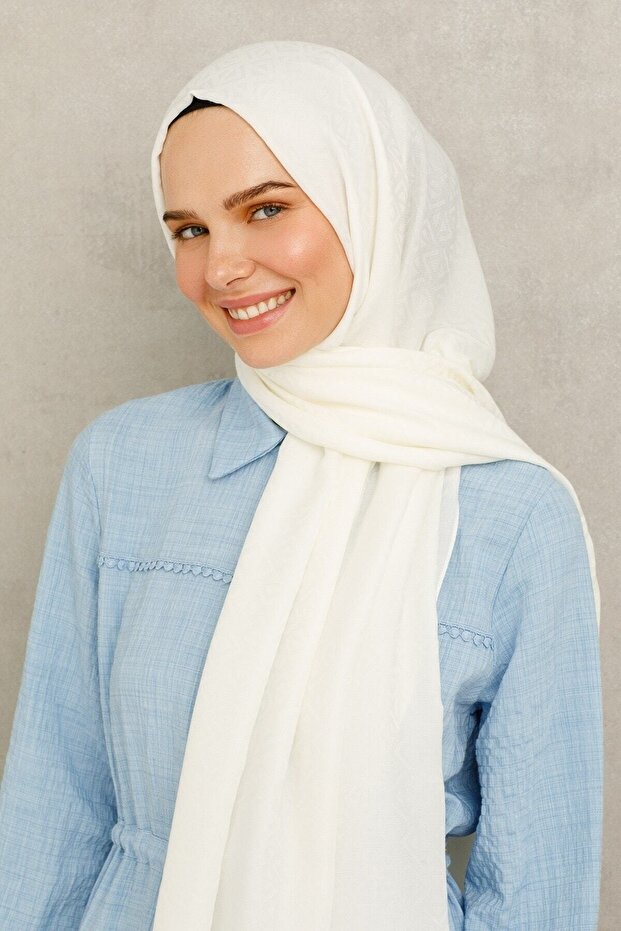 Ecru Triangle Pattern Cotton Jacquard Shawl - 3