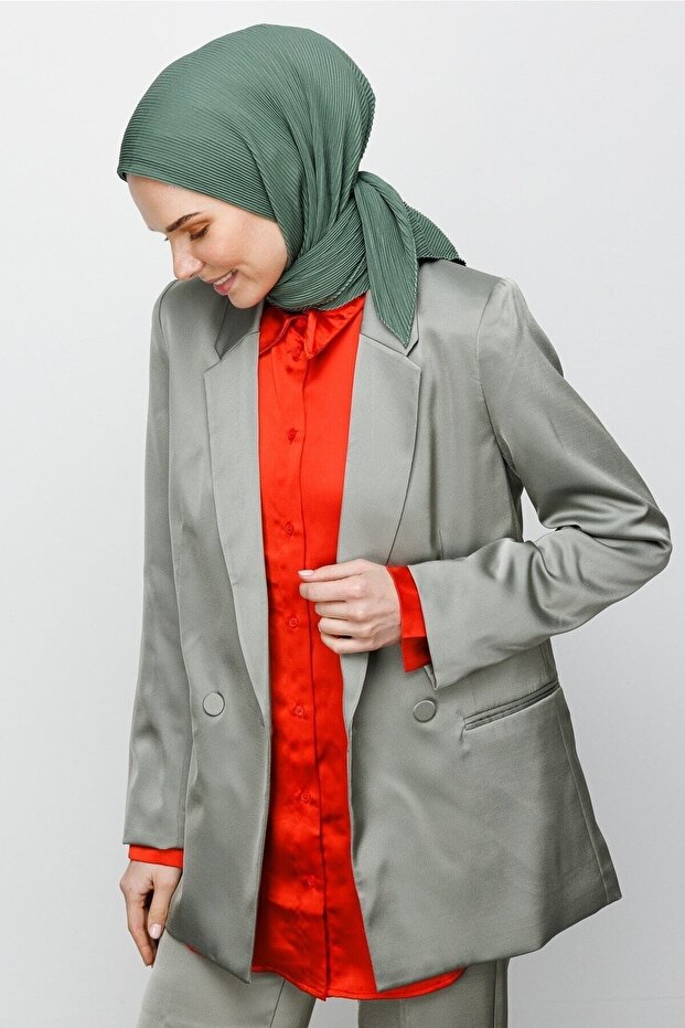 Zeleni plisirani šal - 3