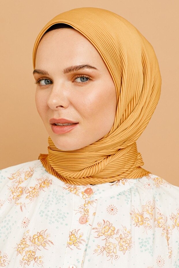 Eșarfă plisată șofran - 1