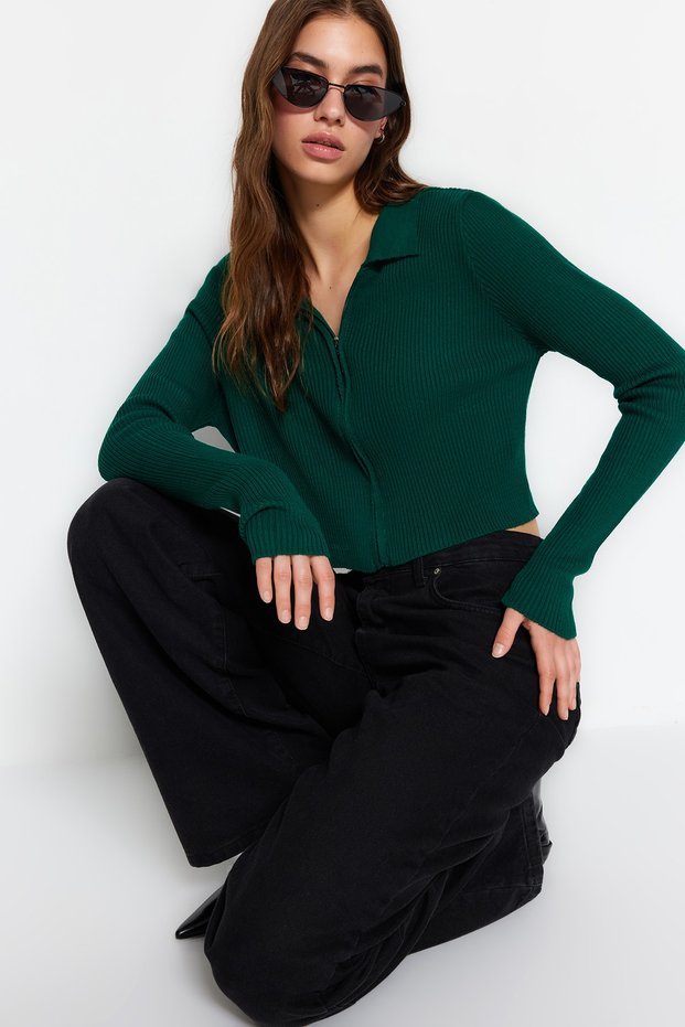 Emerald Green Crop Zippered Knitwear Cardigan TWOAW21HI0154