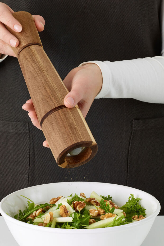 INTRESSANT Spice Grinder - 1