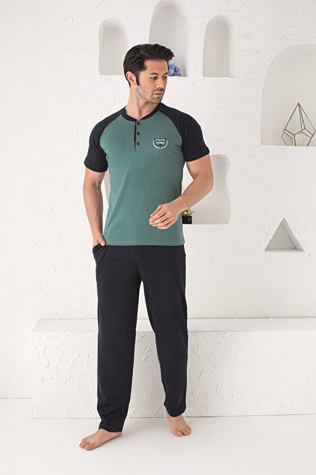 Short Reglan Sleeves Six Long Pockets Three Buttons Green Color Men's Pajamas Set
