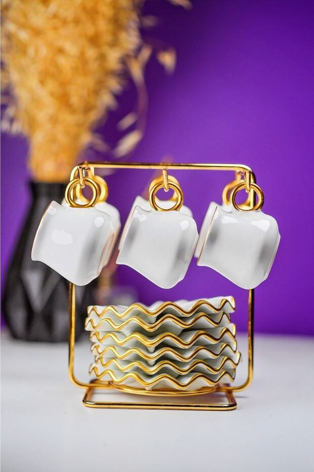 Gold Cup Hanger