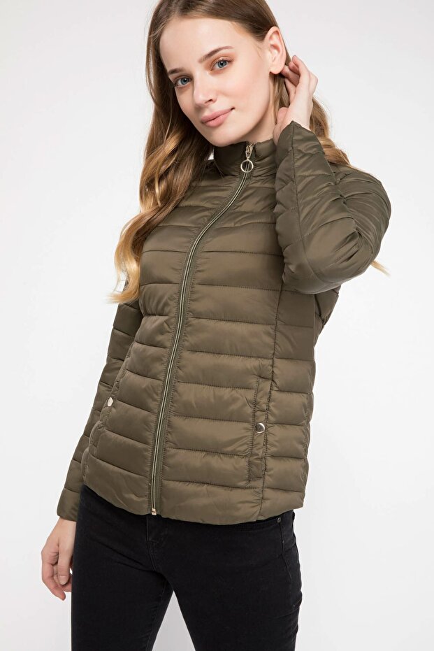 Women's Khaki Zippered Puffer Coat I6027Az.18Au.Kh261