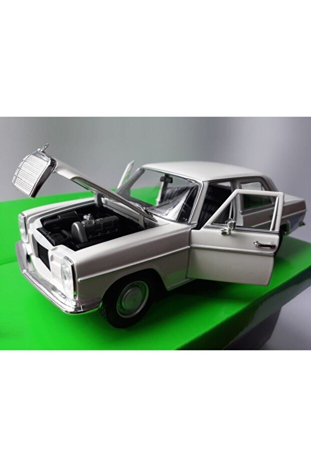 Mercedes Benz 220 Large Metal Car 1.24 Diecast Original