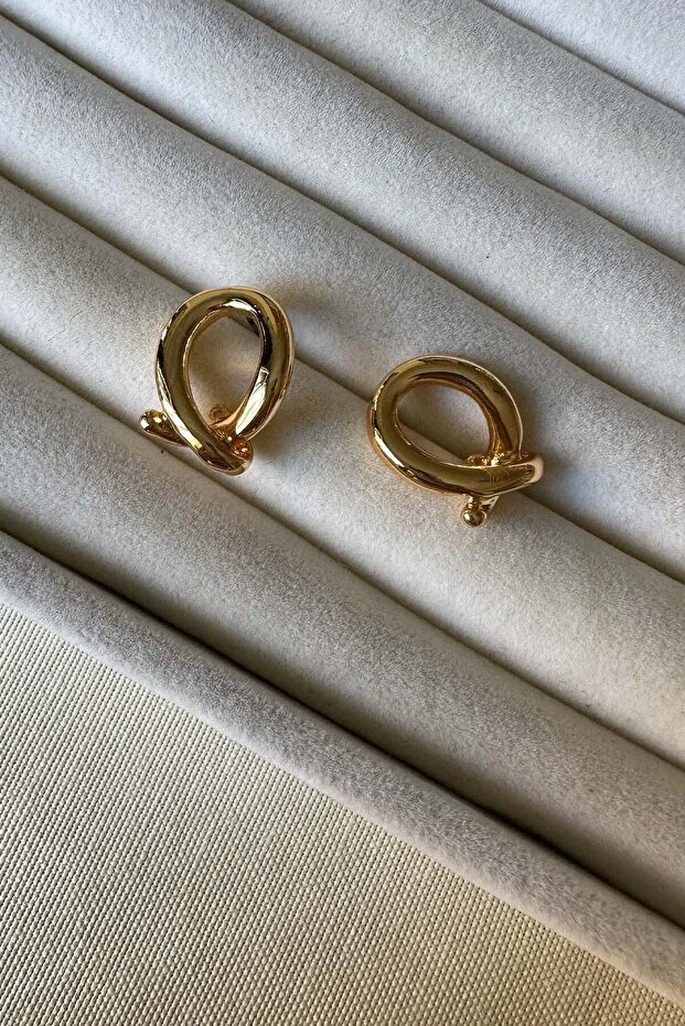 Basic Şekilli Küpe - 1