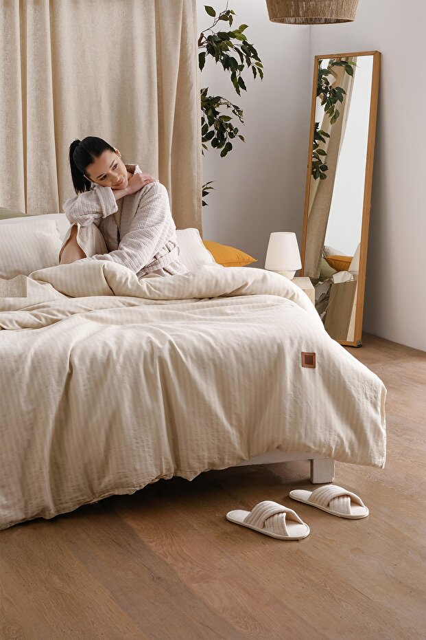 Moln 202 - 100% Extra Pure Cotton, Yarn Dyed, Washed Double Duvet Cover Set