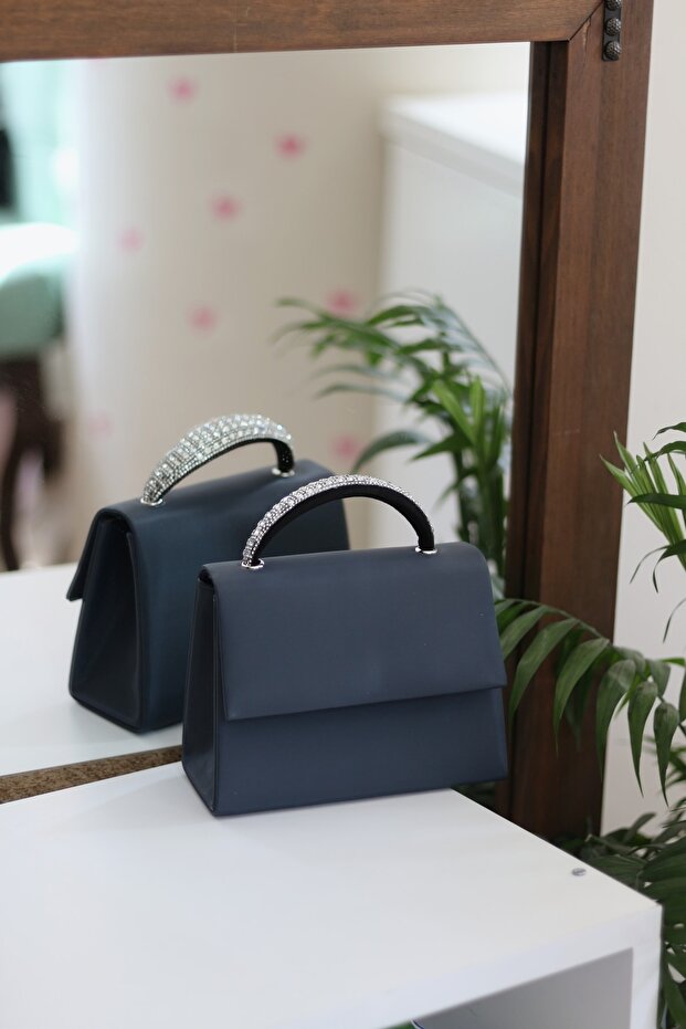 Women's Navy Blue Evening Dress Shoulder Bag with Stone Holding Detail