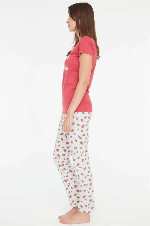 3864 Çilek Desenli Pembe Pijama Takım - 4