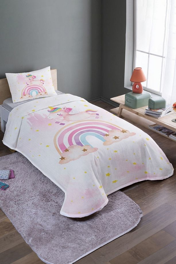 Gökkuşağında Uçan Unicorn Desenli Tek Kişilik Pike Takımı Ve Yatak Örtüsü - 2