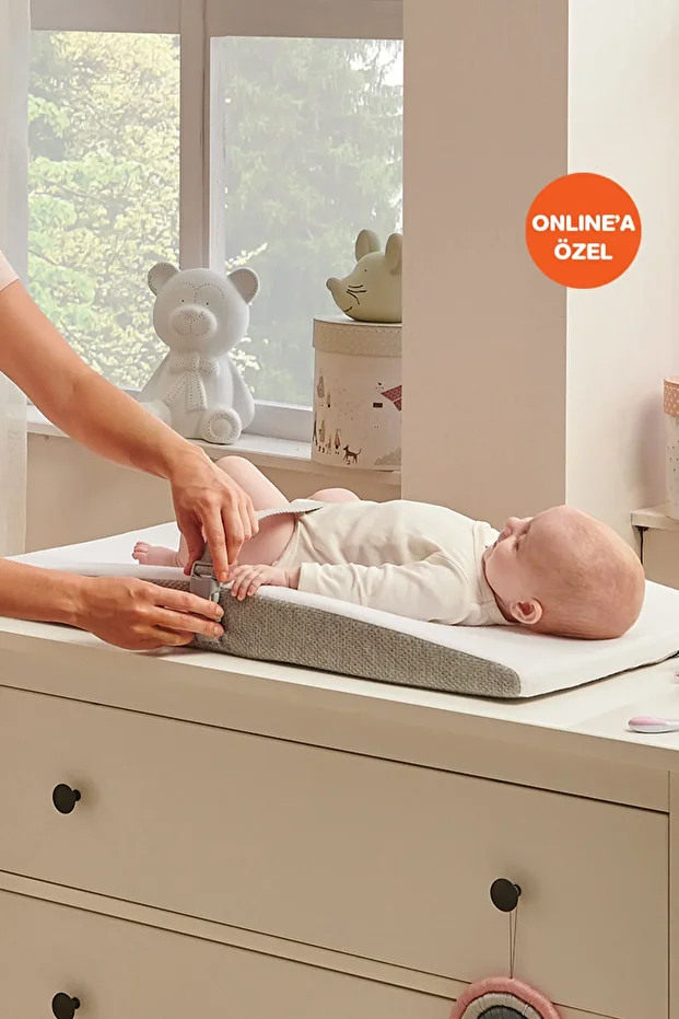 Cleanped Hijyenik Ve Pratik Alt Değiştirme Minderi - 4