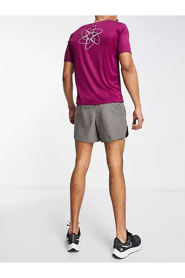 Dri-fit Uv Run Division Miller Running Erkek Koşu Tişört - 3