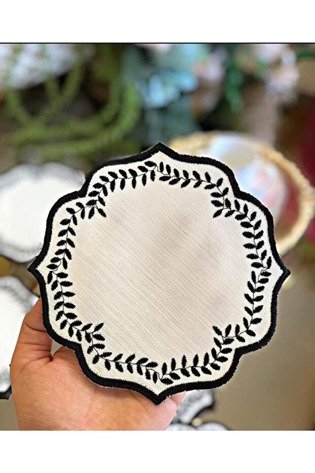 Round Black 6-Piece Cocktail Coffee Presentation Napkin Maras Handwork Siring Embroidery Embroidered