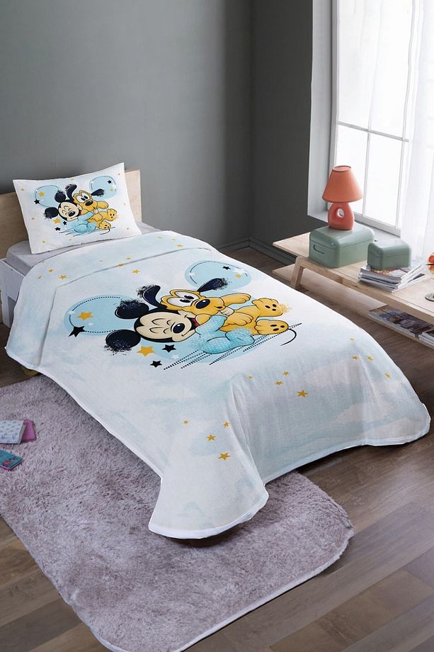 Mickey Ve Dostu Goffy Desenli Tek Kişilik Pike Takımı Ve Yatak Örtüsü - 2
