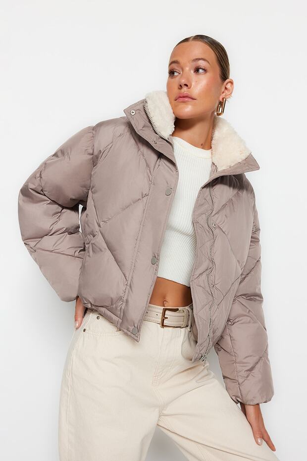 Vizon Oversize Kalıp Peluş Yaka Detaylı Su İtici Şişme Mont TWOAW24MO00008 - 1
