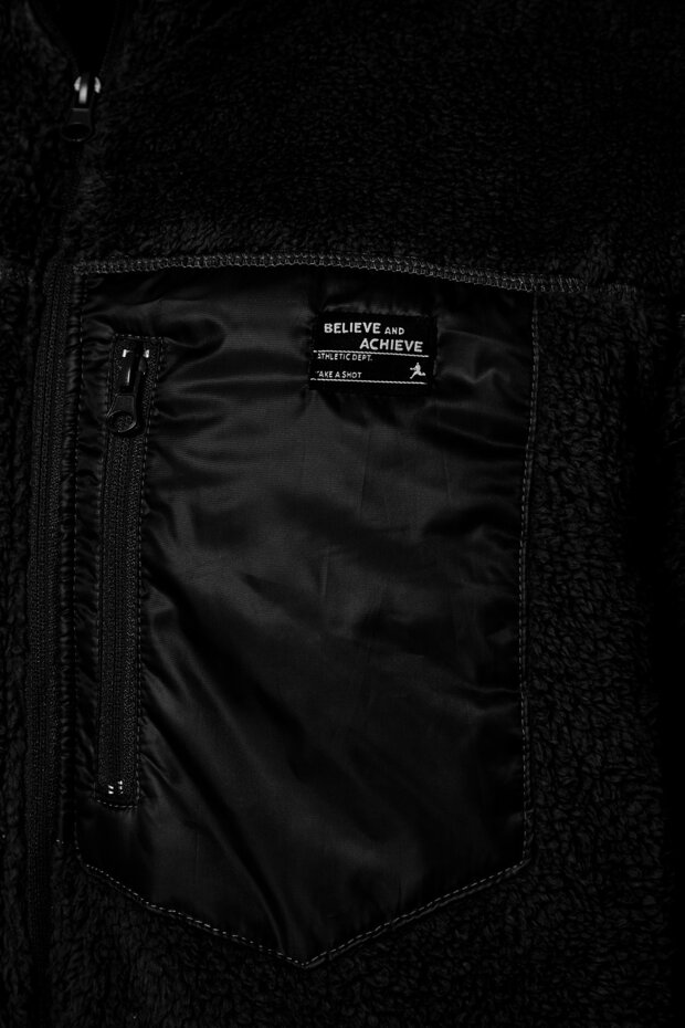 Siyah Regular Fit Etiket Detaylı Welsoft Peluş Kışlık Mont TMNAW24MO00007 - 9