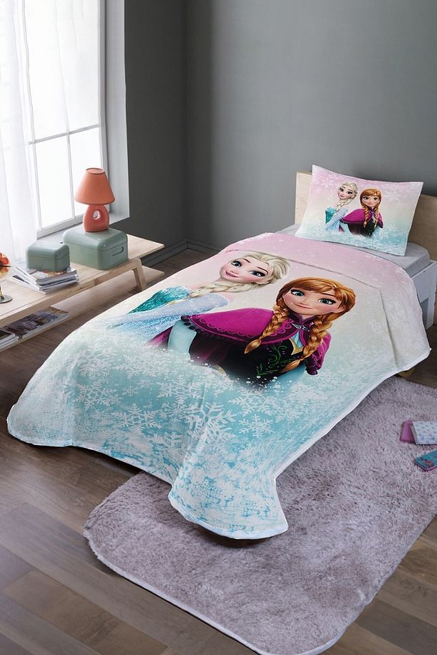 Kar Kristalleri Elsa Ve Anna Desenli Tek Kişilik Pike Takımı Ve Yatak Örtüsü - 1