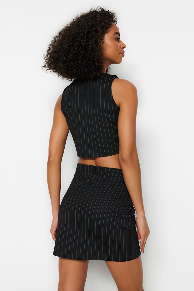 Siyah Regular Düğme Detaylı Çizgili Crop Yelek TWOSS23YE00037 - 5
