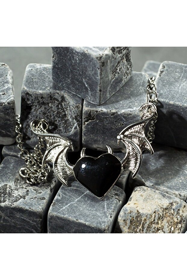 Satu Moda & Devil Black Heart Necklace - 1