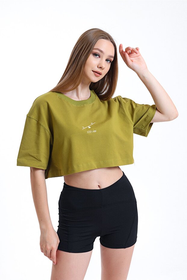 Nakışlı Crop Boy Basic T-Shirt - 3