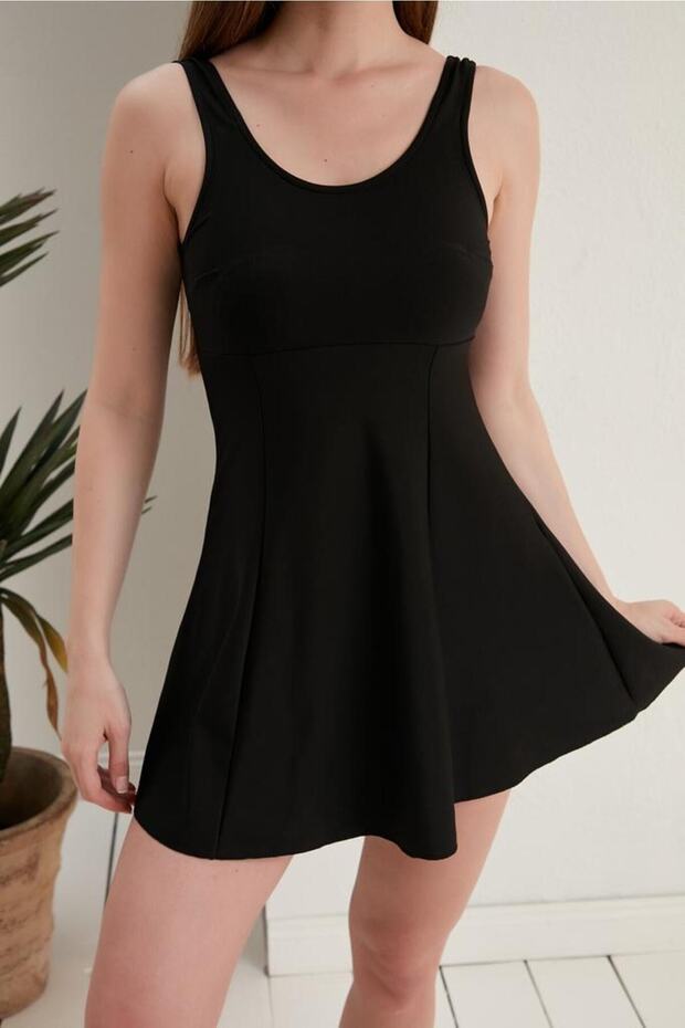 Kadın Siyah Askılı Şortlu Mayo - 2