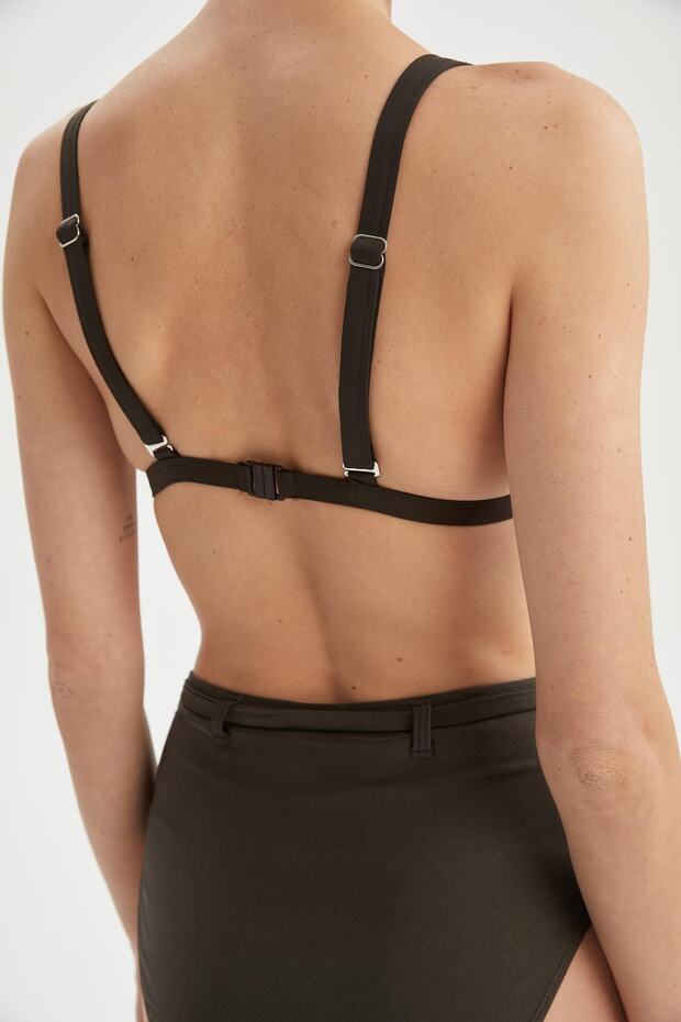 Kadın Siyah Kalın Askılı Üçgen Kaplı Bikini Üstü - 4