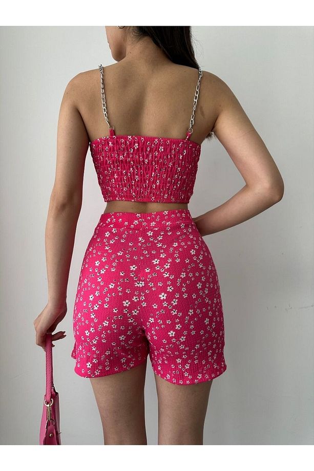 KADIN ÇİÇEK DESENLİ YIRTMAÇ DETAYLI ŞORT ETEK VE GLOPLU CROP BLUZ 2'Lİ TAKIM RD1032 - 3